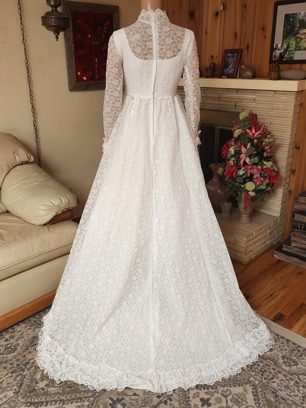 Glimmering 1970s Dream: Bridal Originals Sequin Lace Gown & Sonni of SF Veil Hat - Picture 3 of 16